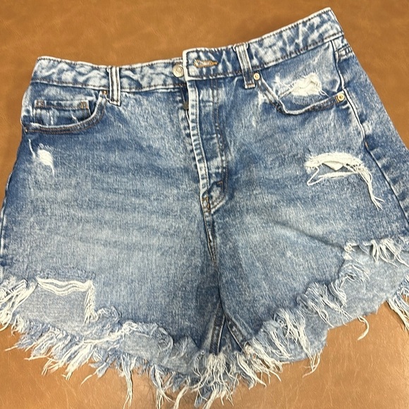 Wild Fable from Target highest Rice shorts distressed size 12 - Picture 2 of 8